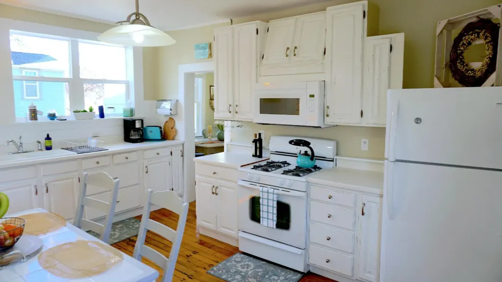 621 N 5th Street Grand Haven City MI 49417
