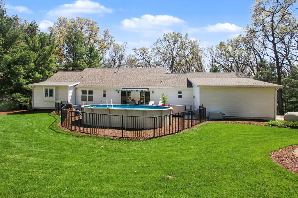 4137 Monroe Road Valley Township MI 49010