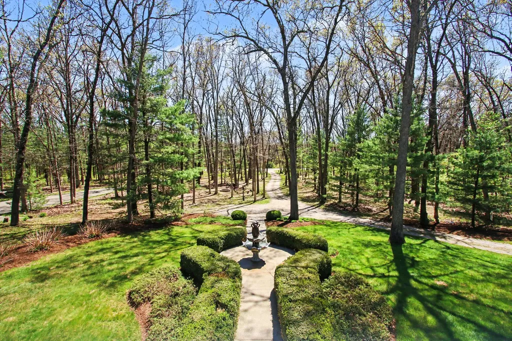 4137 Monroe Road Valley Township MI 49010