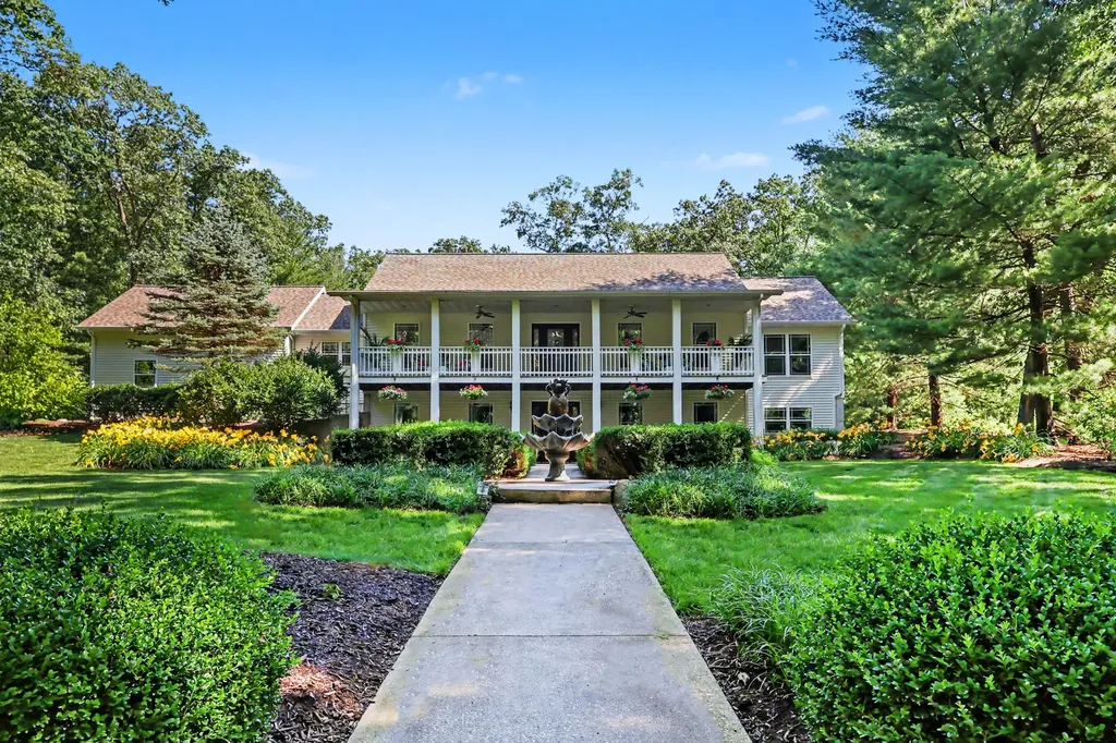 4137 Monroe Road Valley Township MI 49010