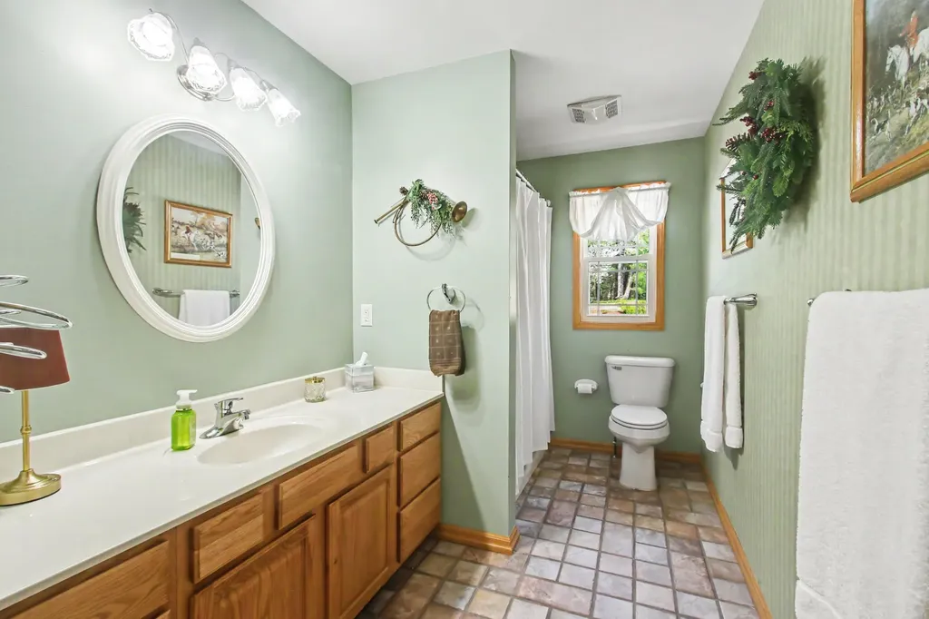 4137 Monroe Road Valley Township MI 49010
