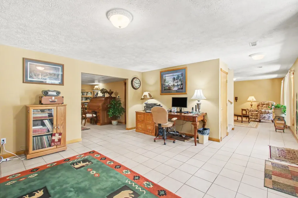 4137 Monroe Road Valley Township MI 49010