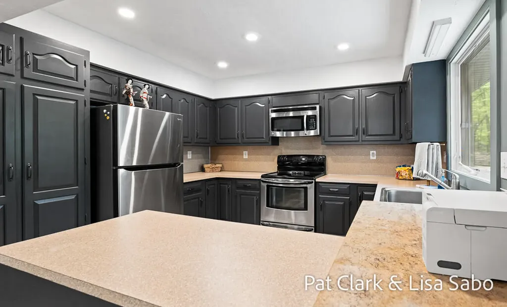 16580 Lake Michigan Drive Grand Haven Charter Township MI 49460