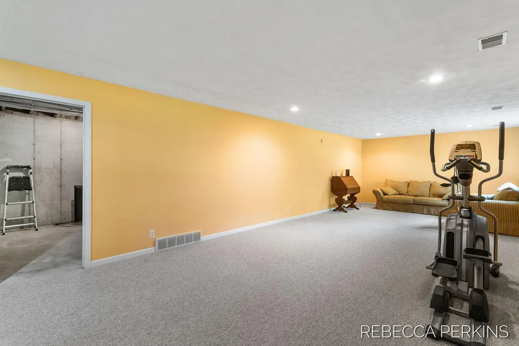 3569 Walnut Park Drive Manlius Township MI 49419