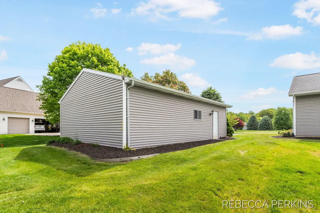 3569 Walnut Park Drive Manlius Township MI 49419