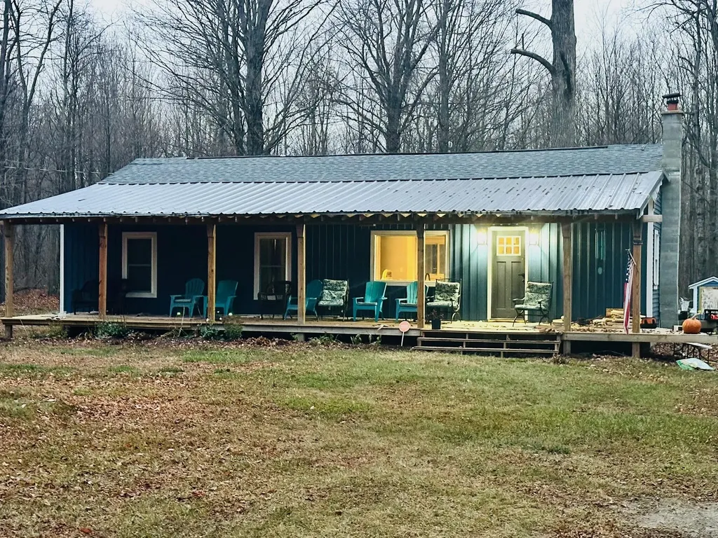 14790 Woods Trail Springdale Township MI 49683