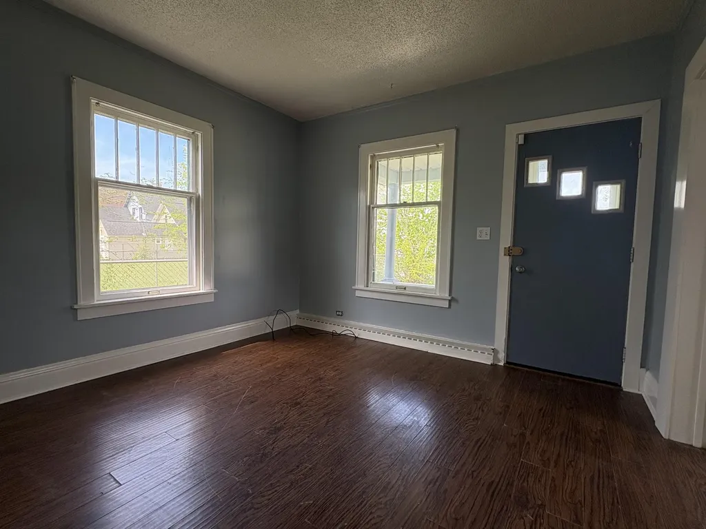 1296 Sanford Street Muskegon City MI 49441