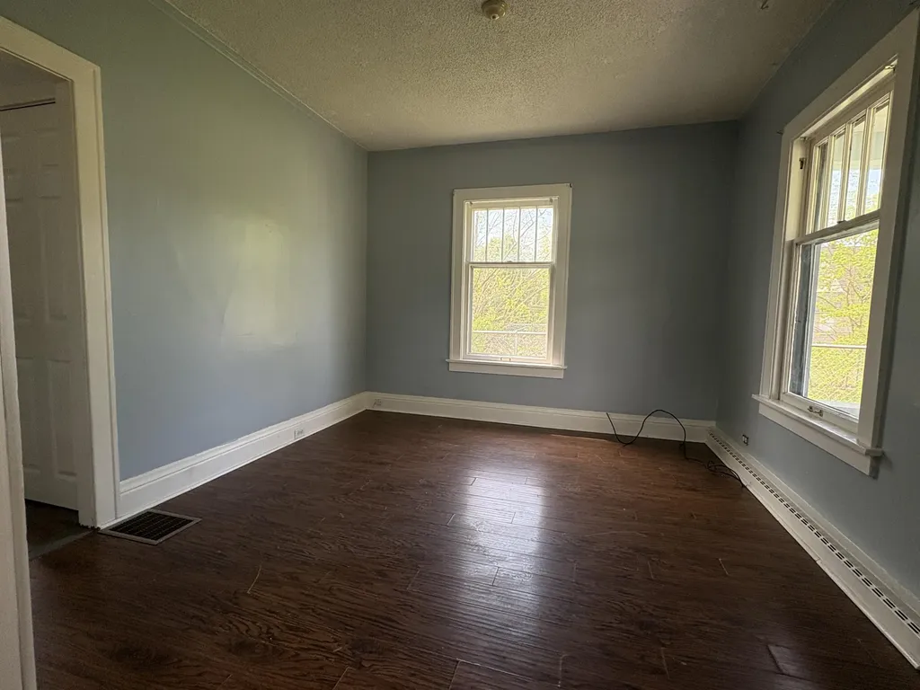 1296 Sanford Street Muskegon City MI 49441