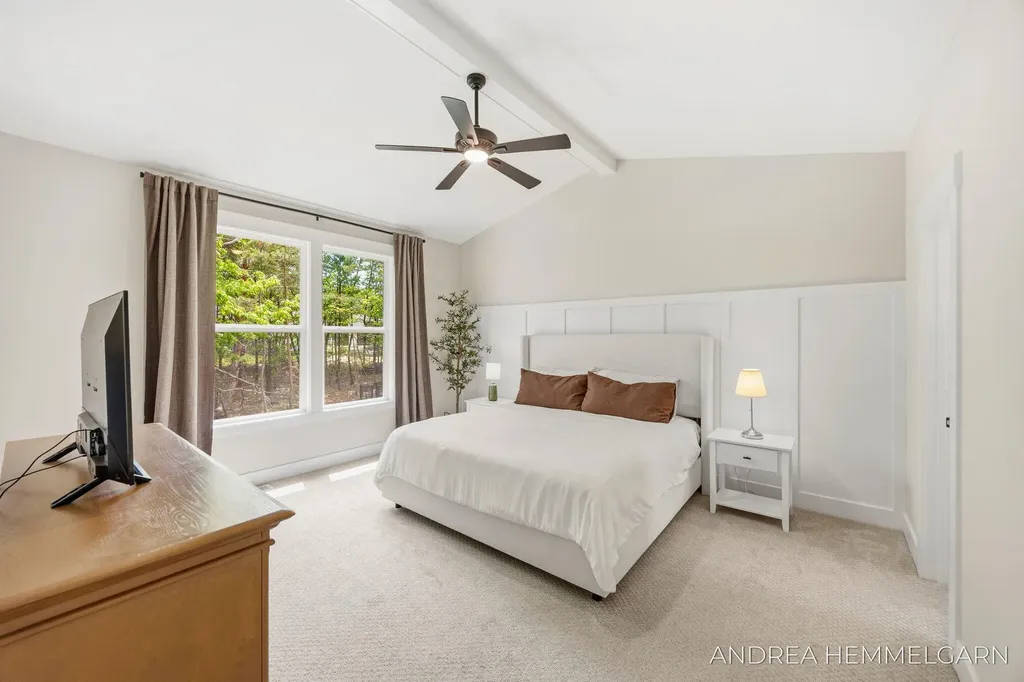 3090 Thornbury Drive Park Township MI 49424