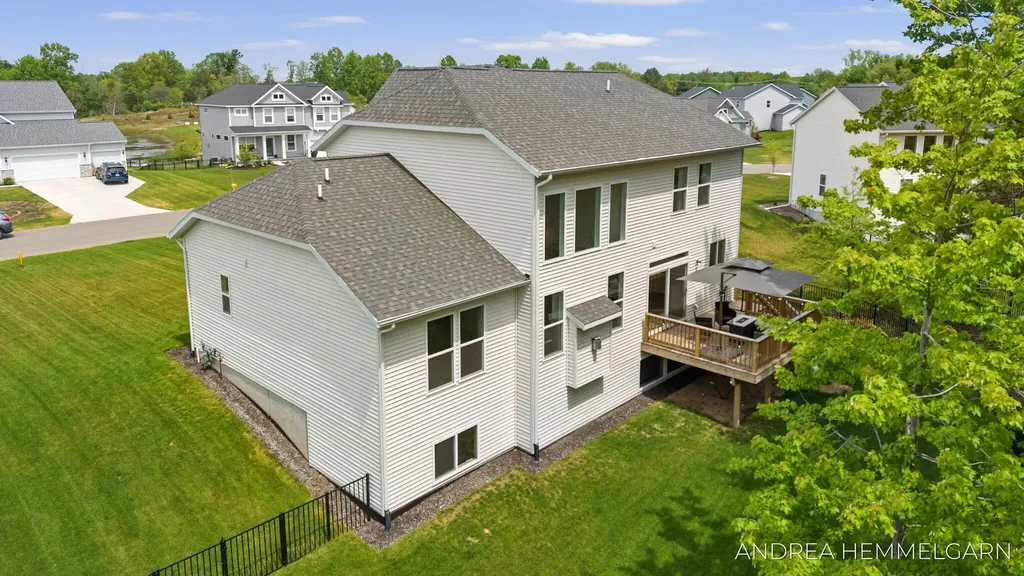 3090 Thornbury Drive Park Township MI 49424