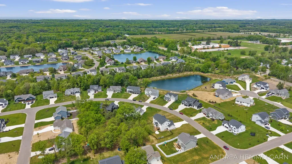 3090 Thornbury Drive Park Township MI 49424