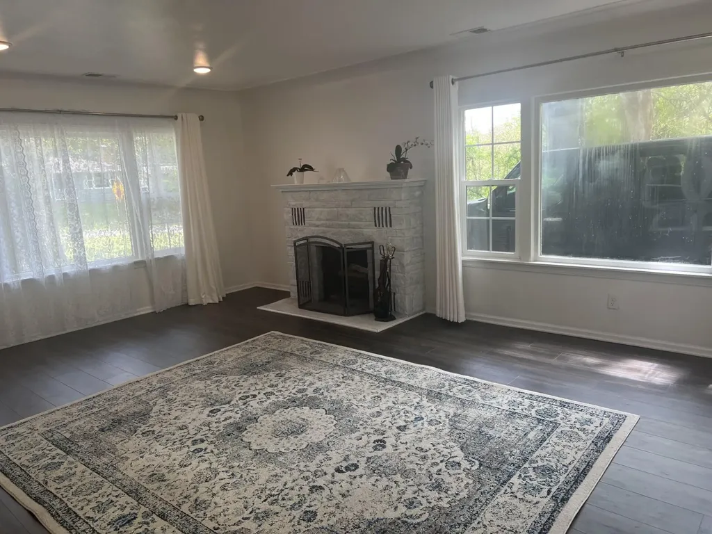 321 S Buys Road Laketon Township MI 49445