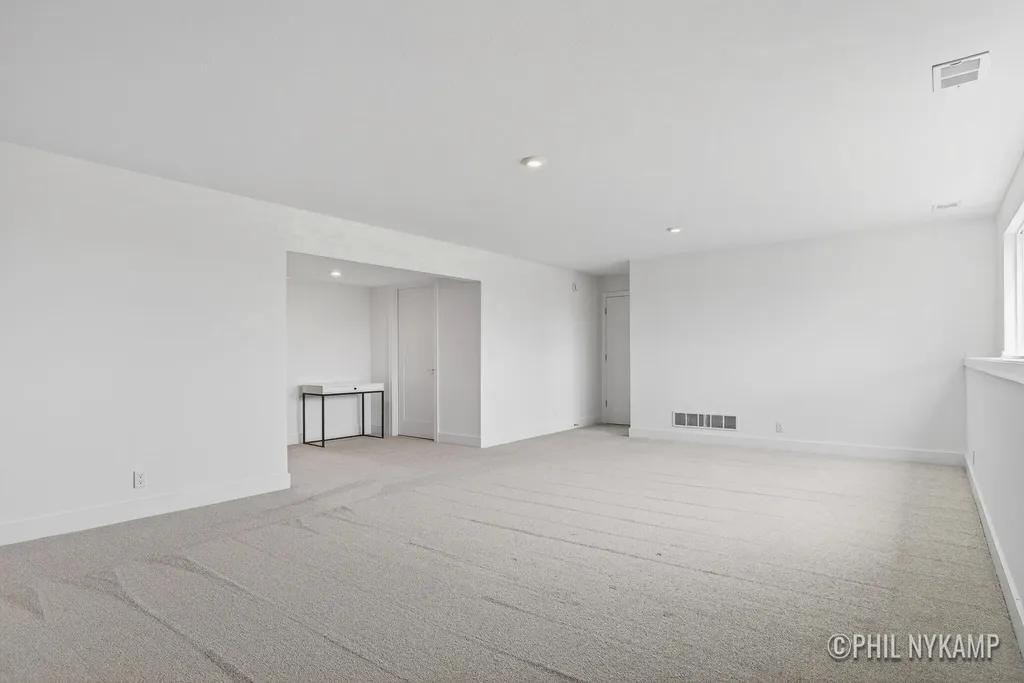 4616 Harkemas Creek Drive Park Township MI 49424