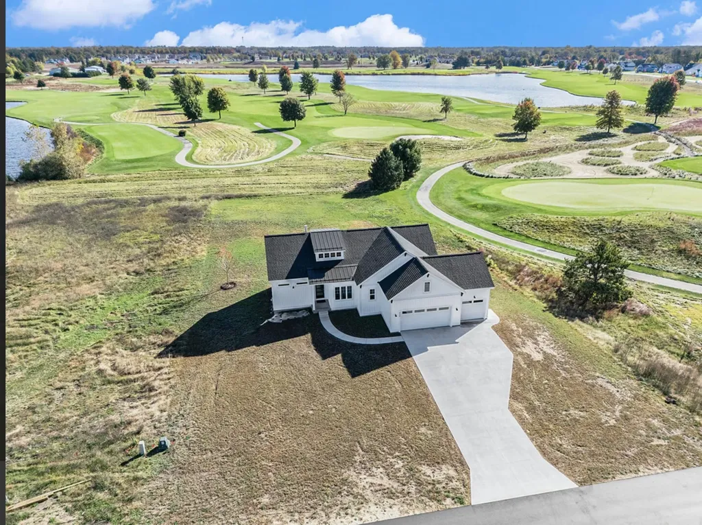 4616 Harkemas Creek Drive Park Township MI 49424