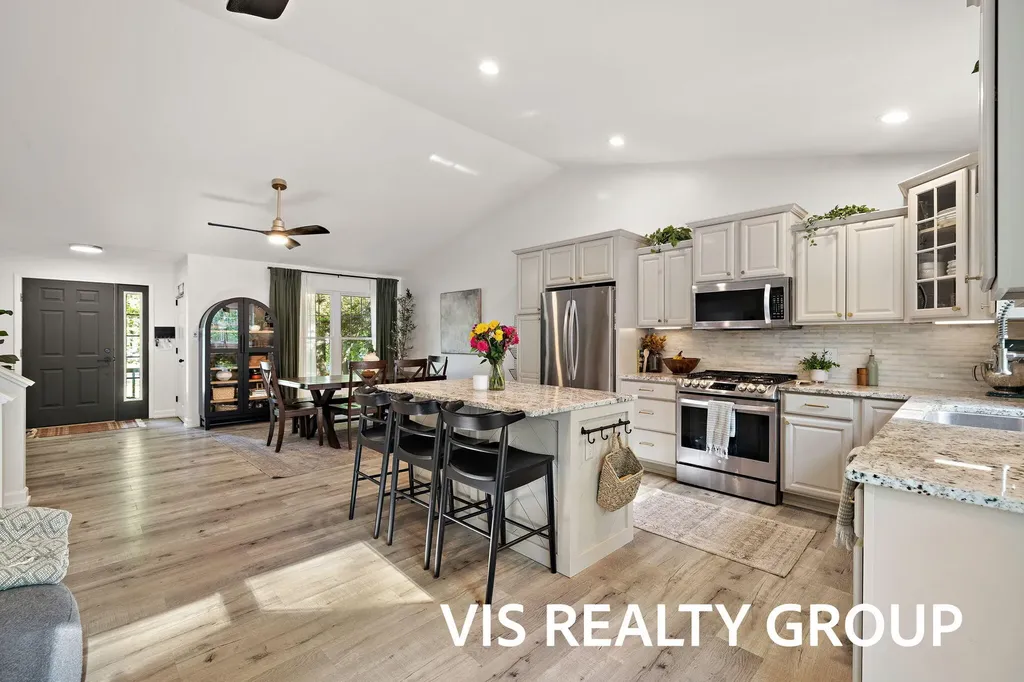 14260 Virginia Way Grand Haven Charter Township MI 49417