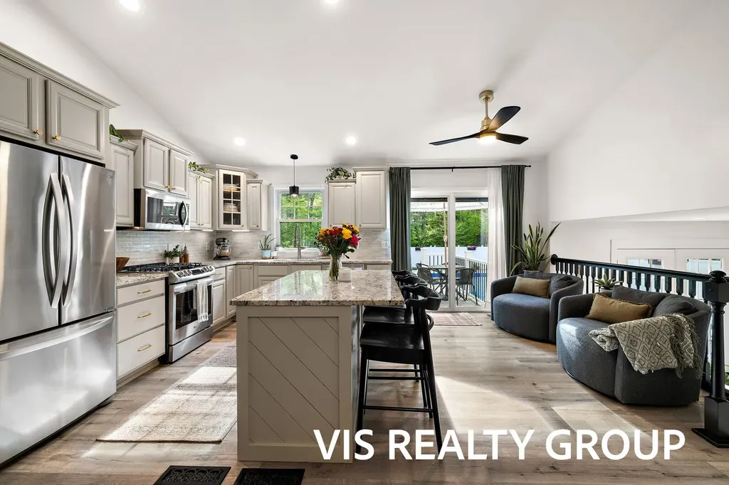 14260 Virginia Way Grand Haven Charter Township MI 49417