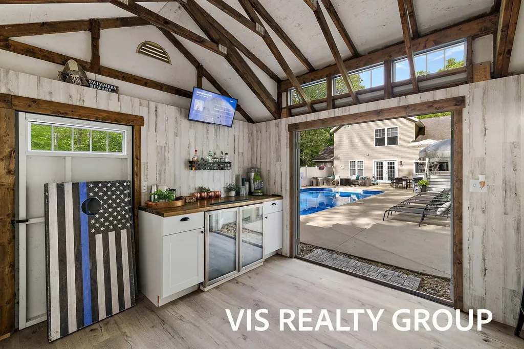 14260 Virginia Way Grand Haven Charter Township MI 49417
