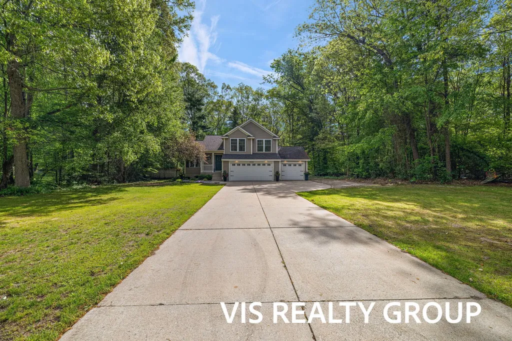 14260 Virginia Way Grand Haven Charter Township MI 49417