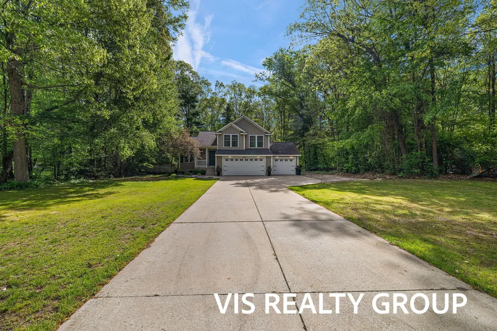 14260 Virginia Way Grand Haven Charter Township MI 49417