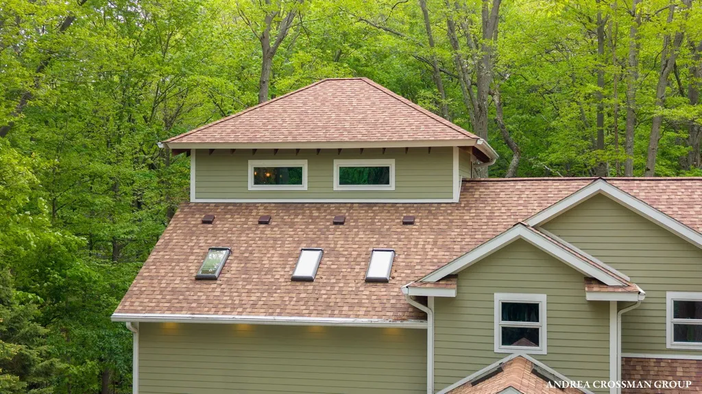 17300 Trillium Ridge Port Sheldon Township MI 49460