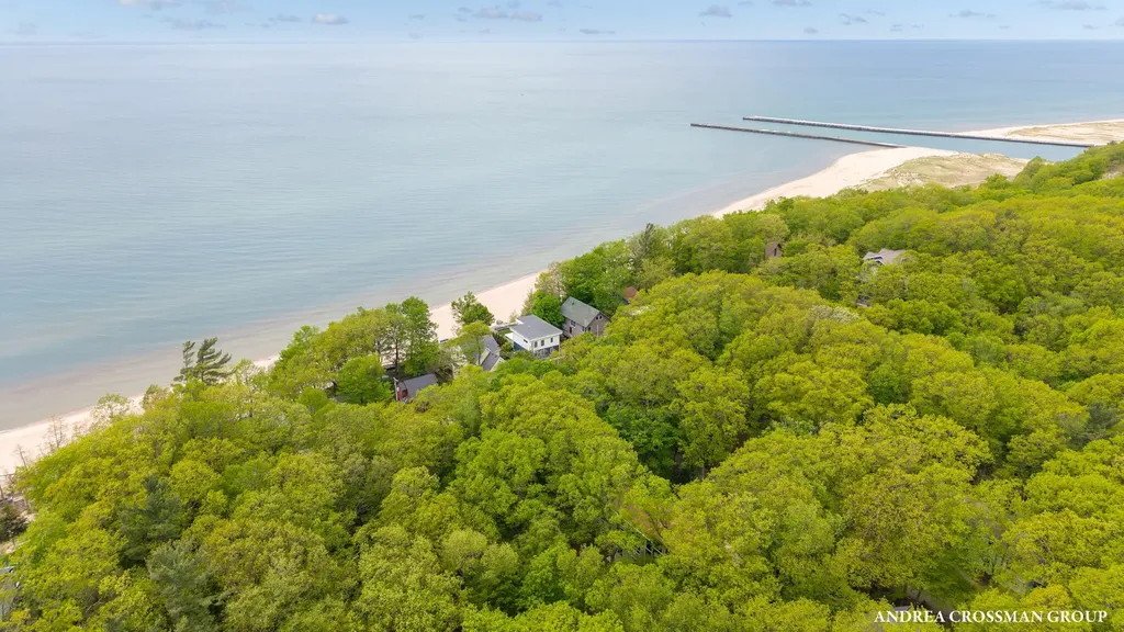 17300 Trillium Ridge Port Sheldon Township MI 49460
