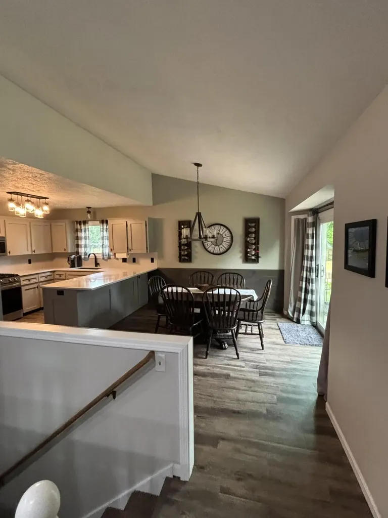 7532 Woodcliff Drive Georgetown Charter Township MI 49426