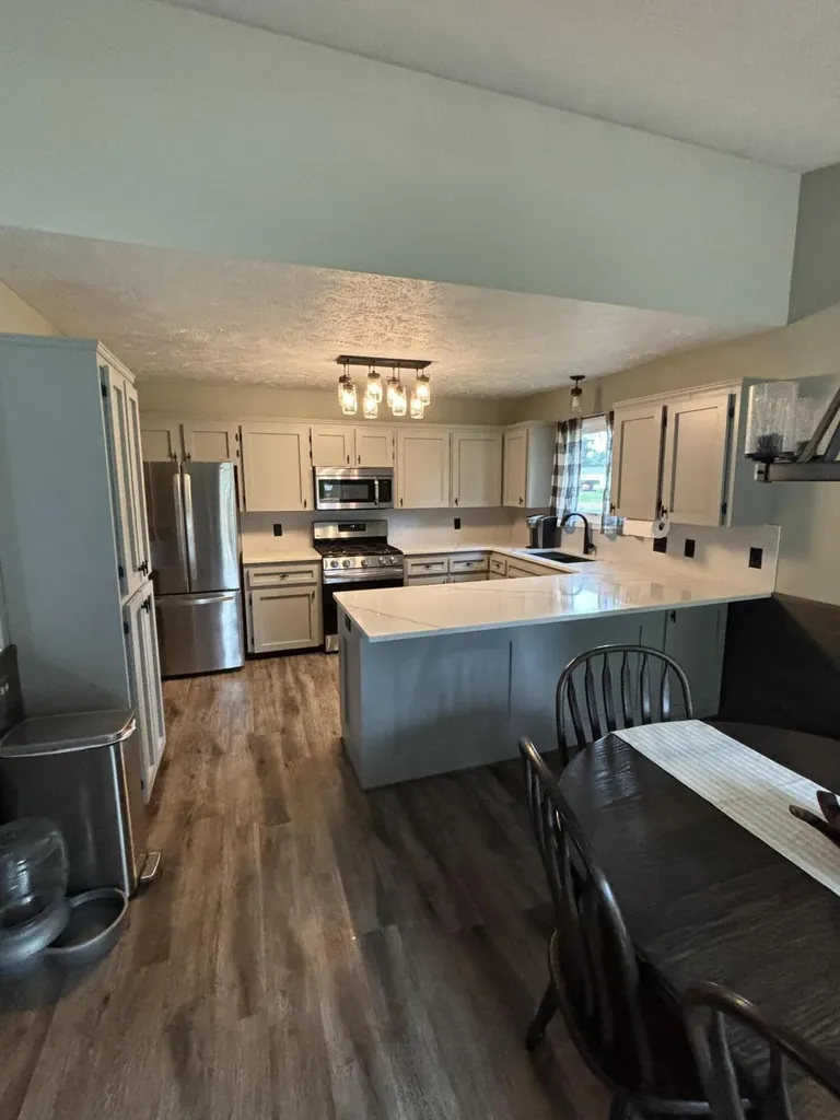 7532 Woodcliff Drive Georgetown Charter Township MI 49426