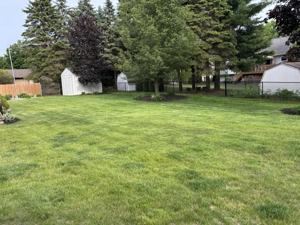 7532 Woodcliff Drive Georgetown Charter Township MI 49426