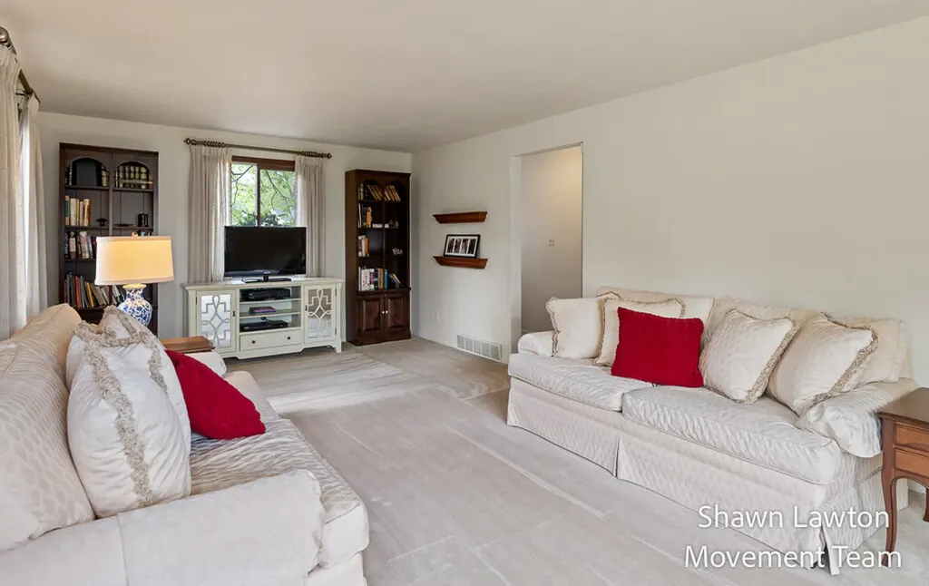 1833 Bonneville Drive Norton Shores City MI 49441