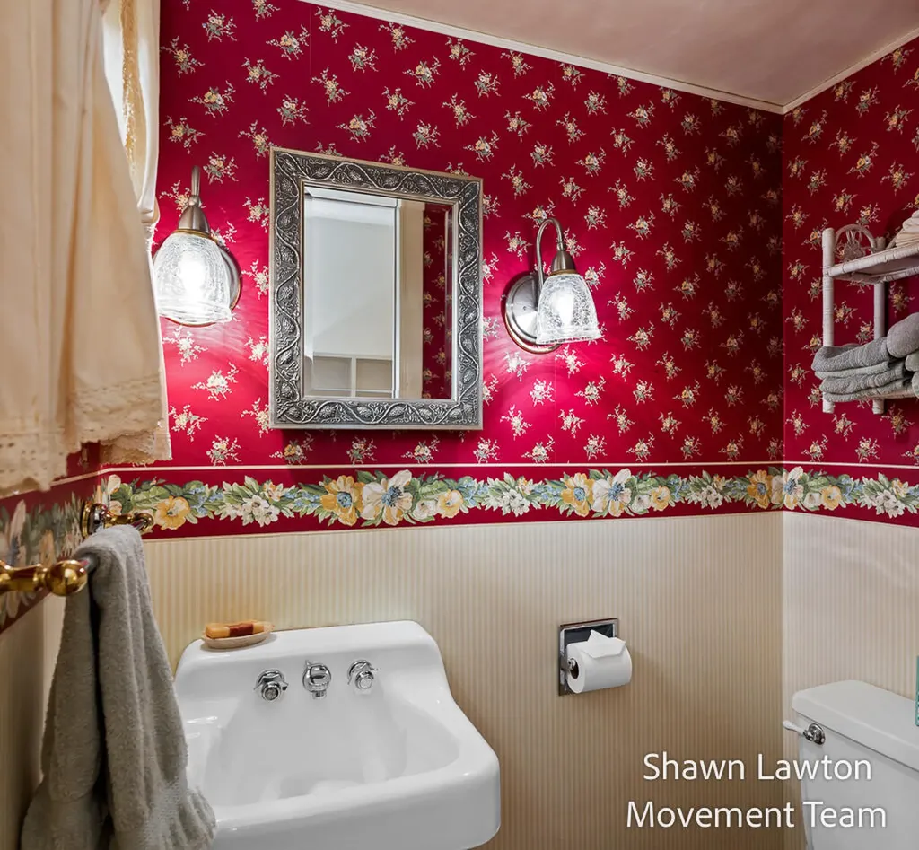 1833 Bonneville Drive Norton Shores City MI 49441