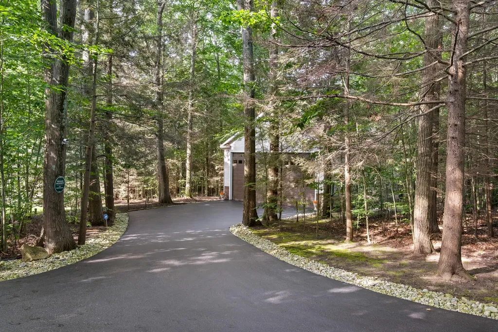 6065 N Scenic Woods Circle N Fruitland Township MI 49445