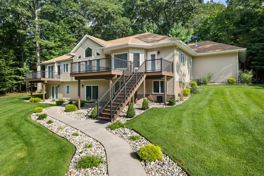 6065 N Scenic Woods Circle N Fruitland Township MI 49445