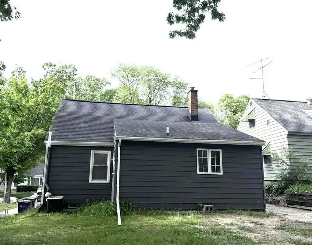 143 Linwood Street SE Grand Rapids City MI 49507