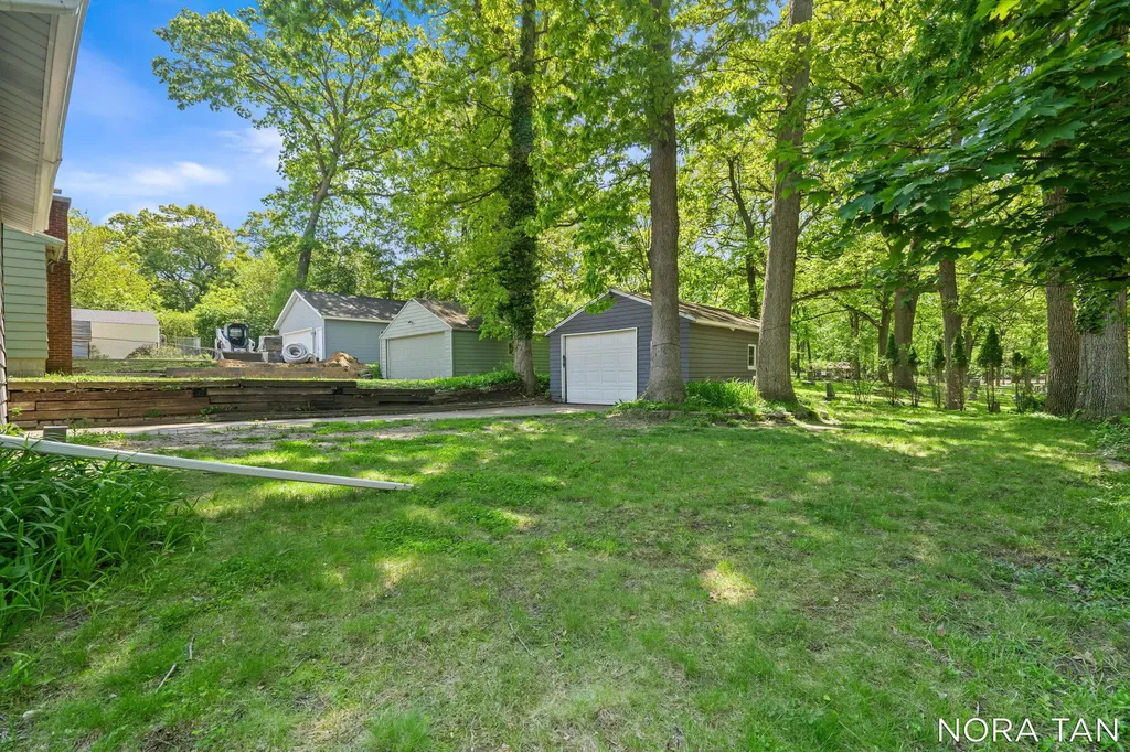 1436 Linwood Street SE Grand Rapids City MI 49507