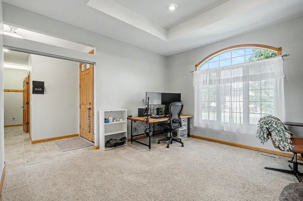 6758 Windflower Way Norton Shores City MI 49444