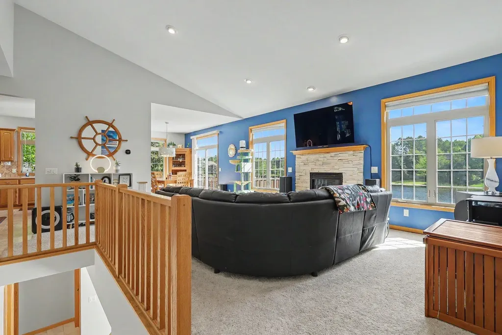 6758 Windflower Way Norton Shores City MI 49444