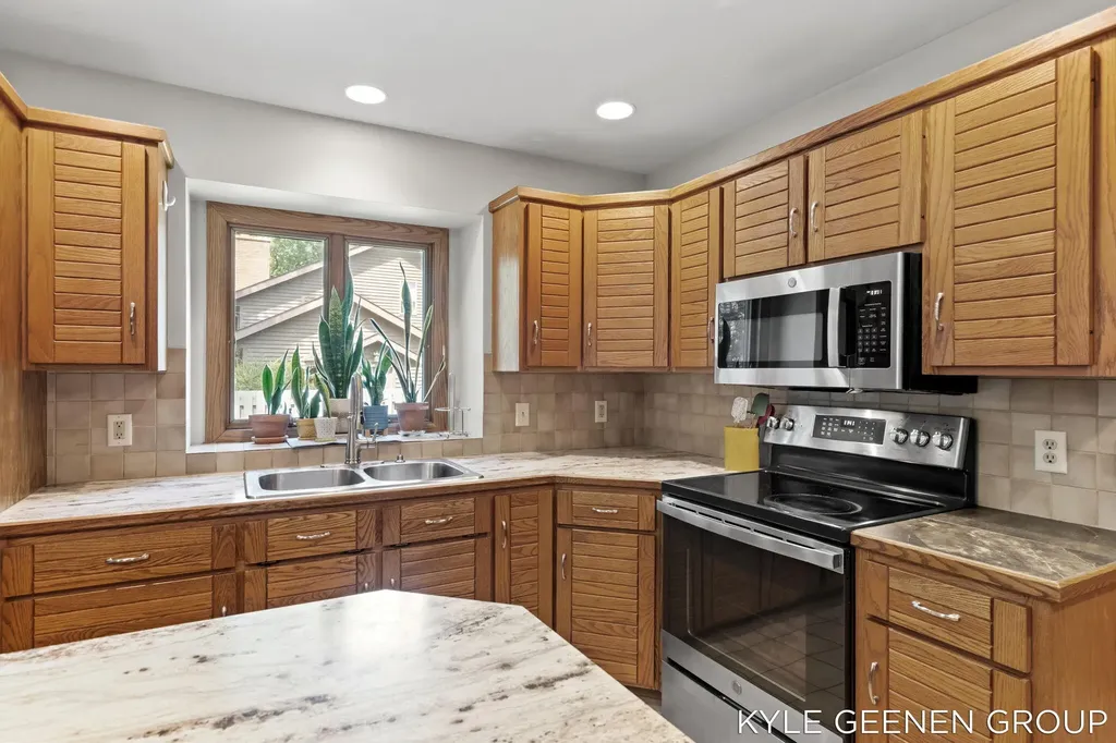 722 Wintersun Place Park Township MI 49424