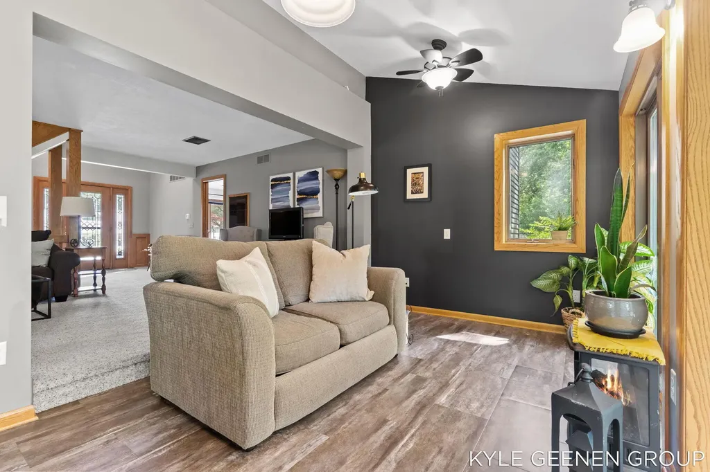 722 Wintersun Place Park Township MI 49424