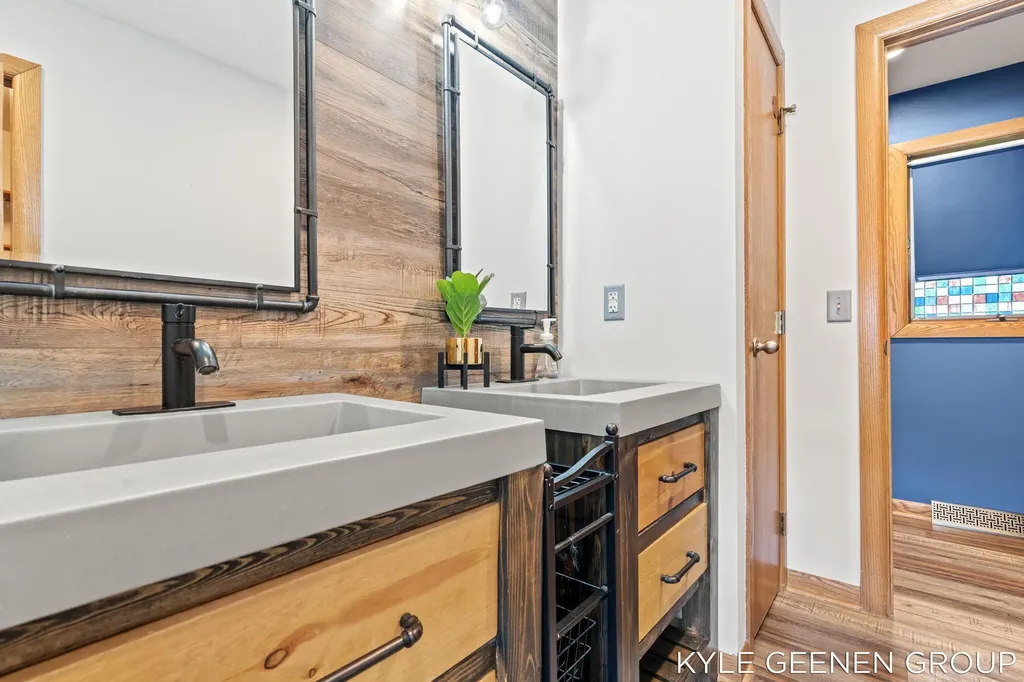 722 Wintersun Place Park Township MI 49424