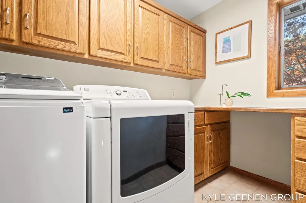 722 Wintersun Place Park Township MI 49424