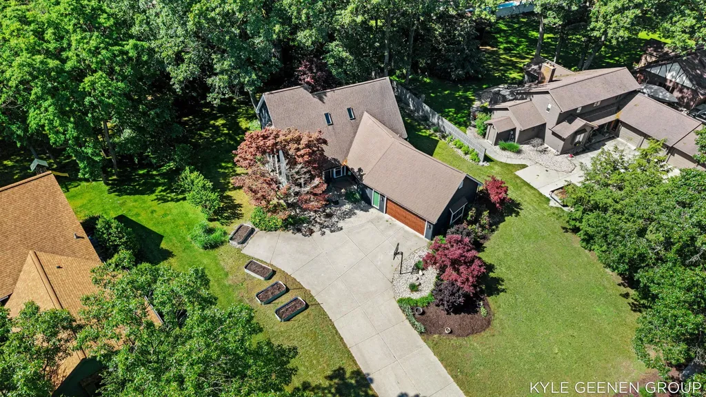 722 Wintersun Place Park Township MI 49424