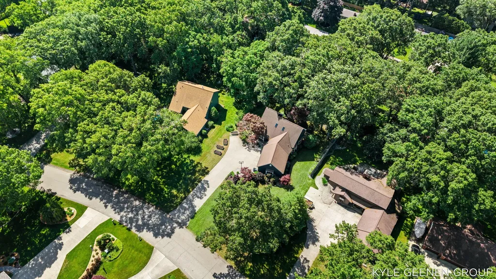 722 Wintersun Place Park Township MI 49424