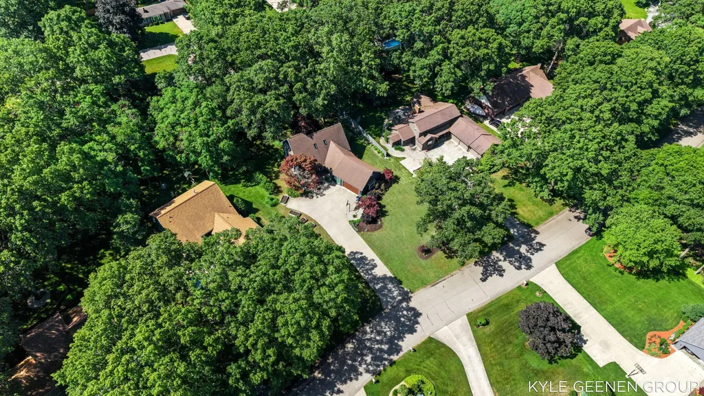 722 Wintersun Place Park Township MI 49424