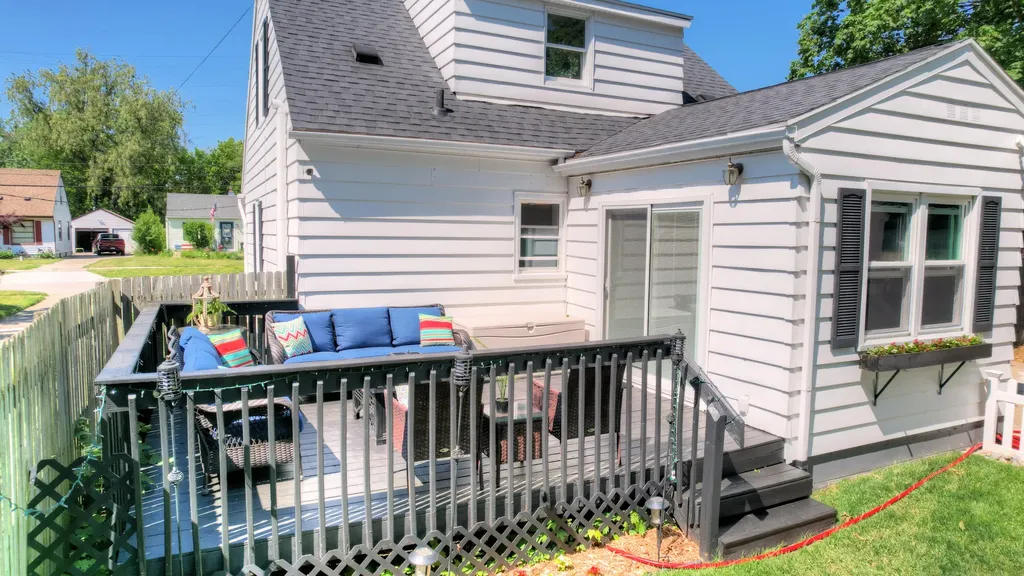 822 Aldon Street SW Wyoming City MI 49509
