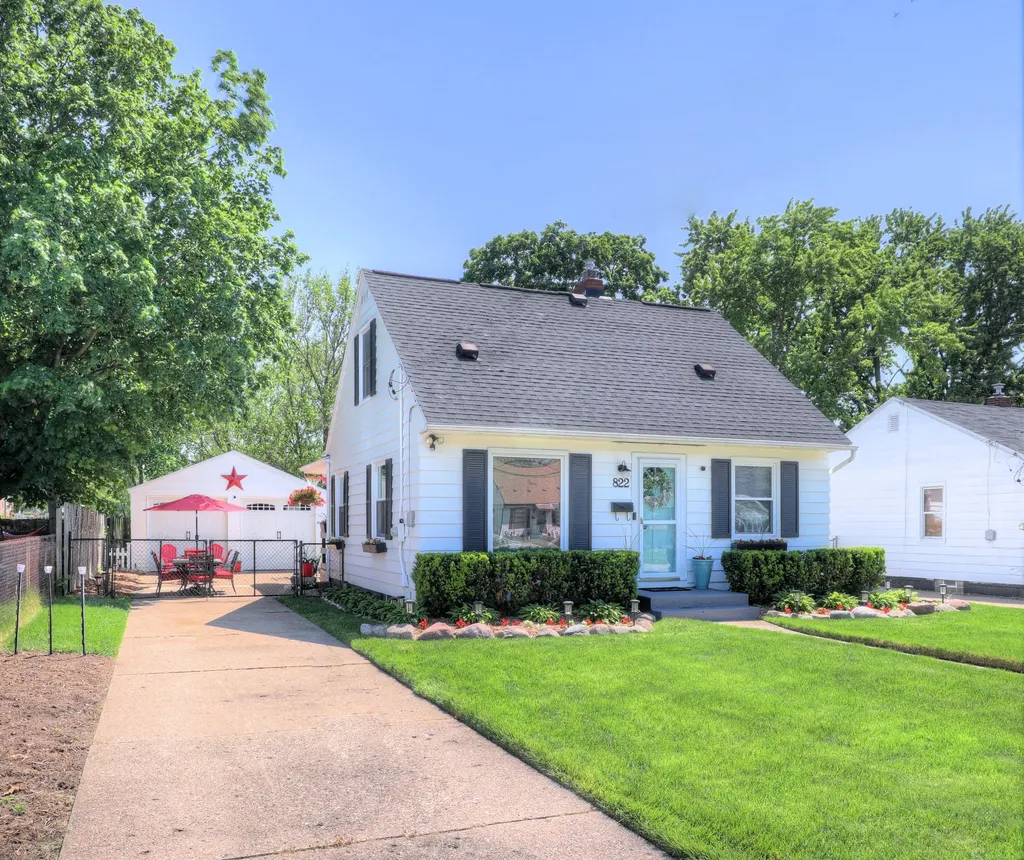 822 Aldon Street SW Wyoming City MI 49509