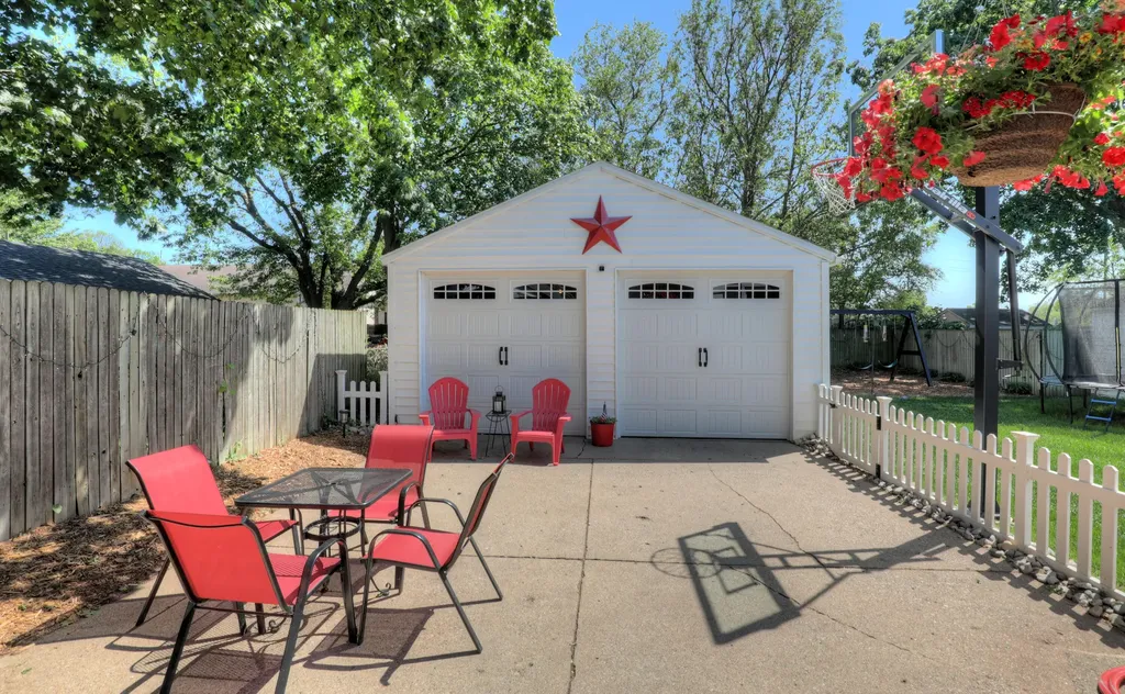 822 Aldon Street SW Wyoming City MI 49509