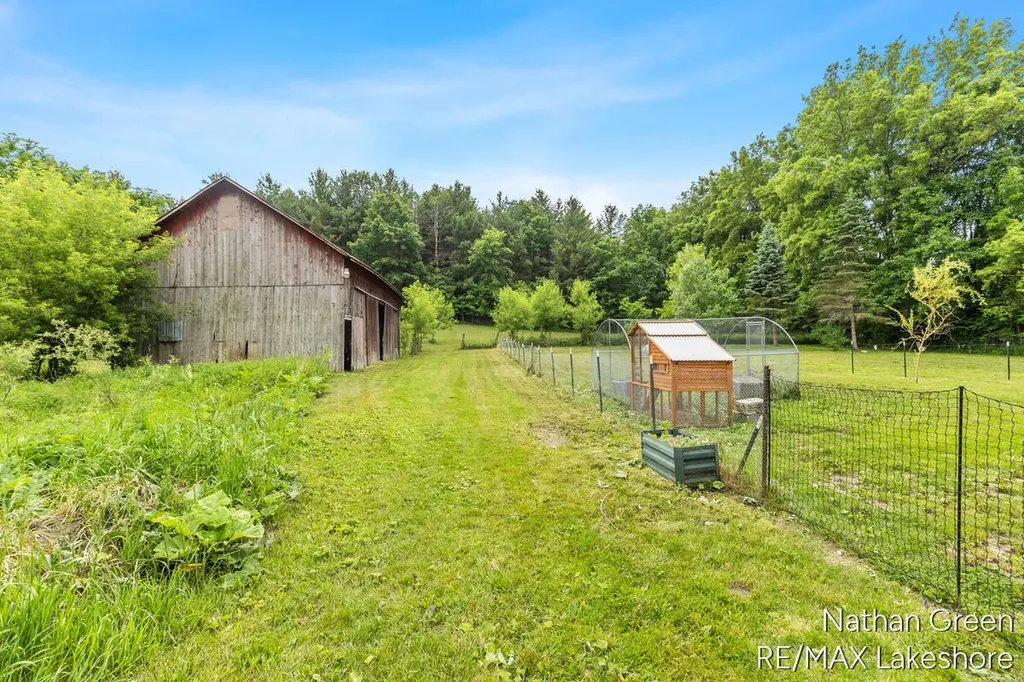 2122 Coats Grove Road Barry Township MI 49058
