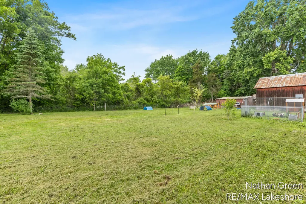 2122 Coats Grove Road Barry Township MI 49058