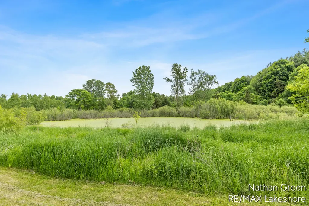 2122 Coats Grove Road Barry Township MI 49058