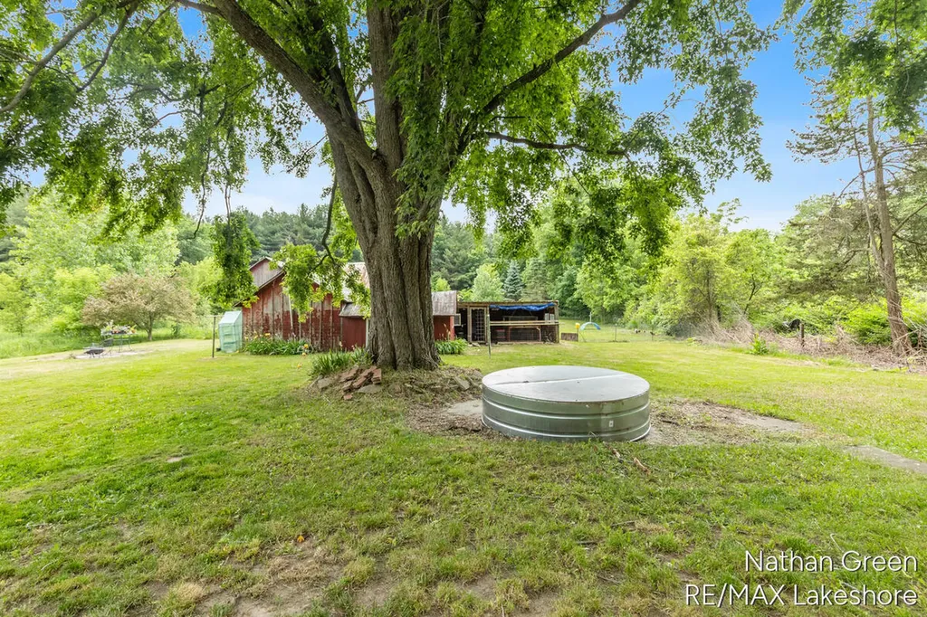 2122 Coats Grove Road Barry Township MI 49058